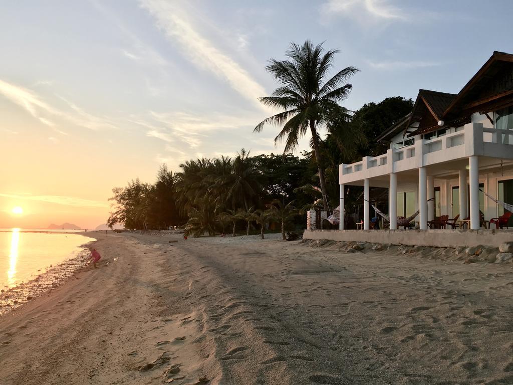 House On The Beach Ko Pha Ngan Buitenkant foto